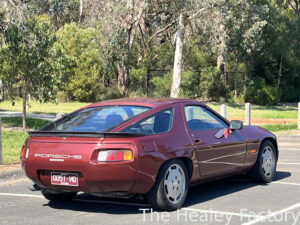 1986 PORSCHE 928 S