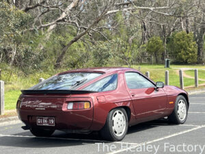 1986 PORSCHE 928 S