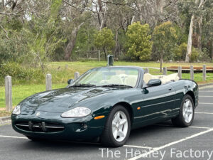 1996 JAGUAR XK8 CONVERTIBLE